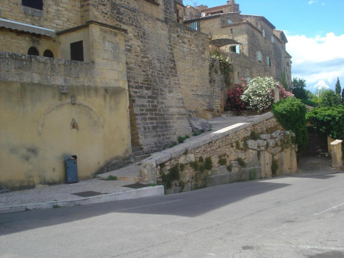 Locastillon Exterior photo